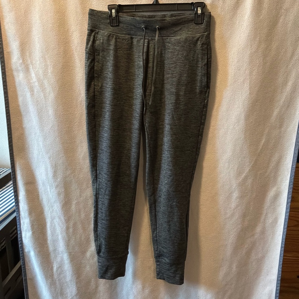 GAIAM Men's Charcoal Jogger Pants
